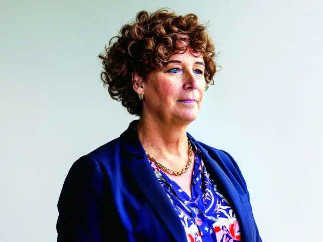 Petra de Sutter, ministra anti-género.