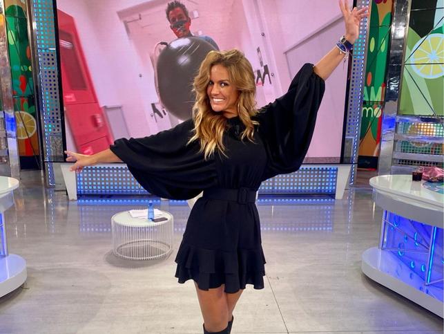 Martha Lopez demuestra sus impresionantes cambios físicos. Haga clic en la foto para ver la pérdida de peso más impresionante que se conoce. Martha Lopez demuestra sus impresionantes cambios físicos. Haga clic en la foto para ver la pérdida de peso más impresionante que se conoce.