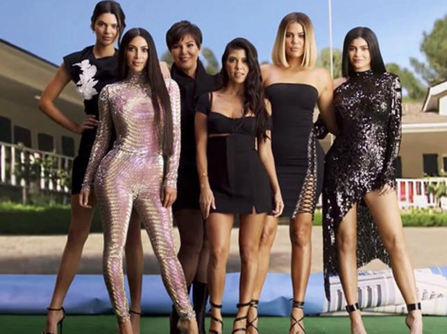 Criticando las fiestas organizadas en medio de la pandemia, las Kardashian tomaron medidas de seguridad para no contagiar a sus invitados. Haga clic en la foto para ver las celebridades que dieron positivo en la prueba de Covid. Criticados por las fiestas organizadas en medio de la pandemia, las Kardashian tomaron medidas de seguridad para no contagiar a sus invitados. Haga clic en la foto para ver las celebridades que dieron positivo en la prueba de Covid.