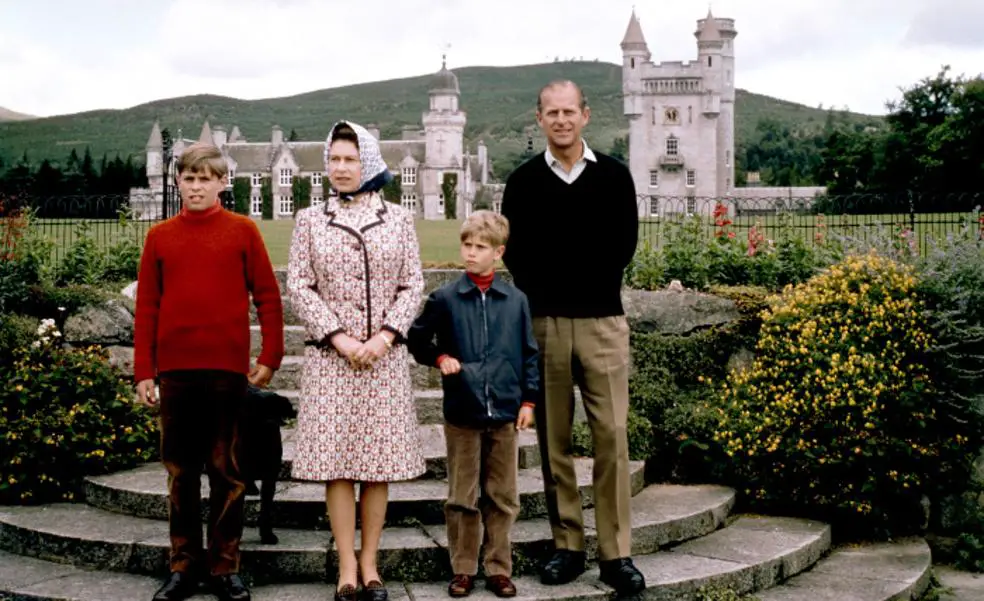 Tres escandalos de la familia real britanica enfrentada por la