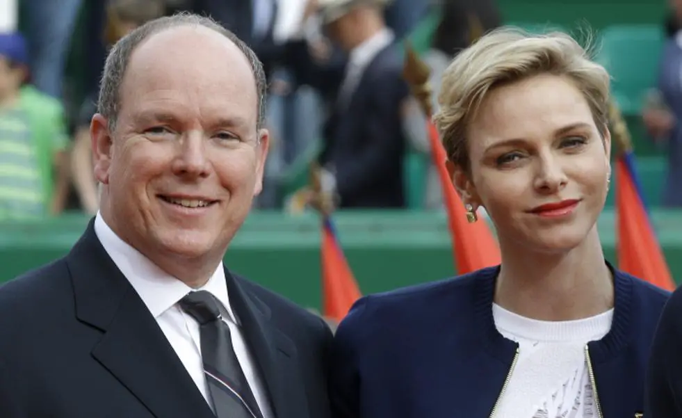 Charlene y el principe Alberto II de Monaco por que