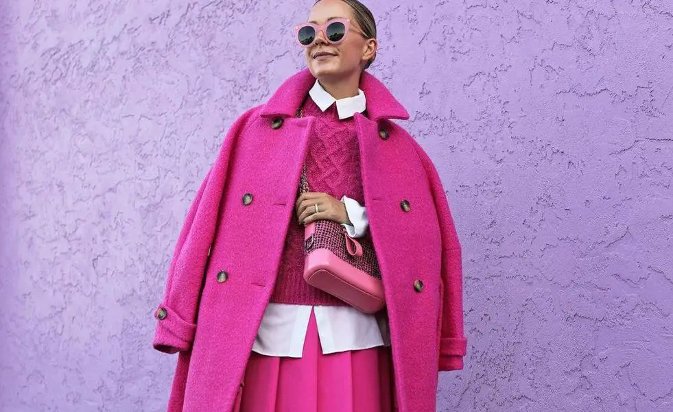 Este invierno necesitas un romantico abrigo rosa y es el