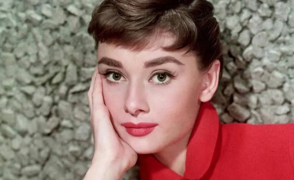 1653997207 Conocemos el secreto del cabello perfecto de Audrey Hepburn un