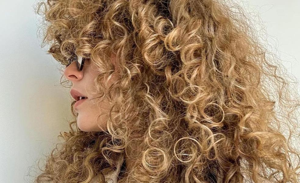 Aceites hidratantes para cabello rizado que alisan definen y reducen