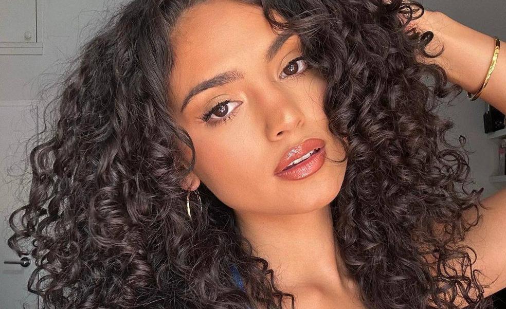 Tres cremas nutritivas para rizos para el metodo curl que