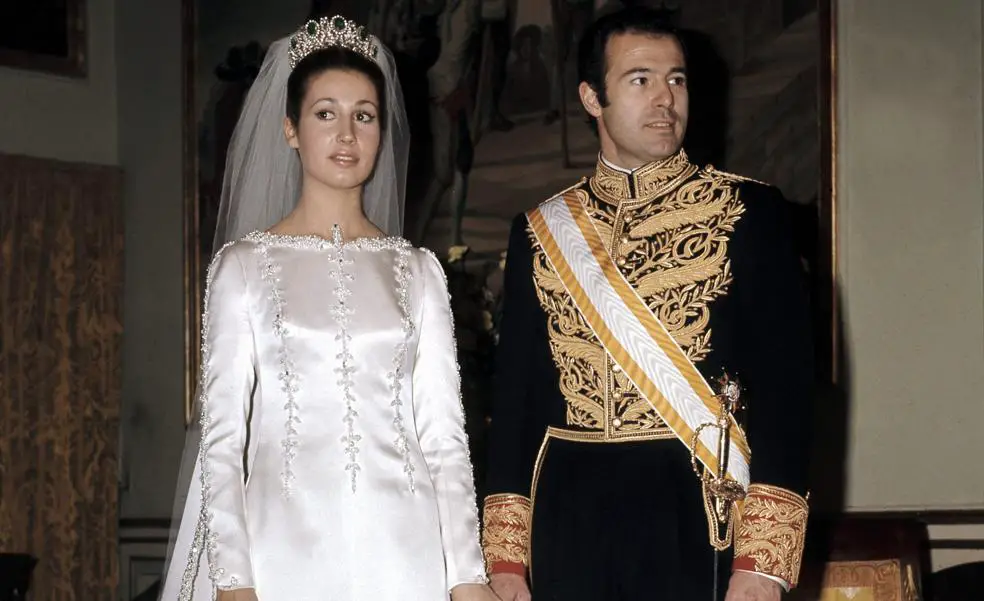 1678206611 Fue la boda de Carmen Martinez Bardieu y Alfonso de Borbon