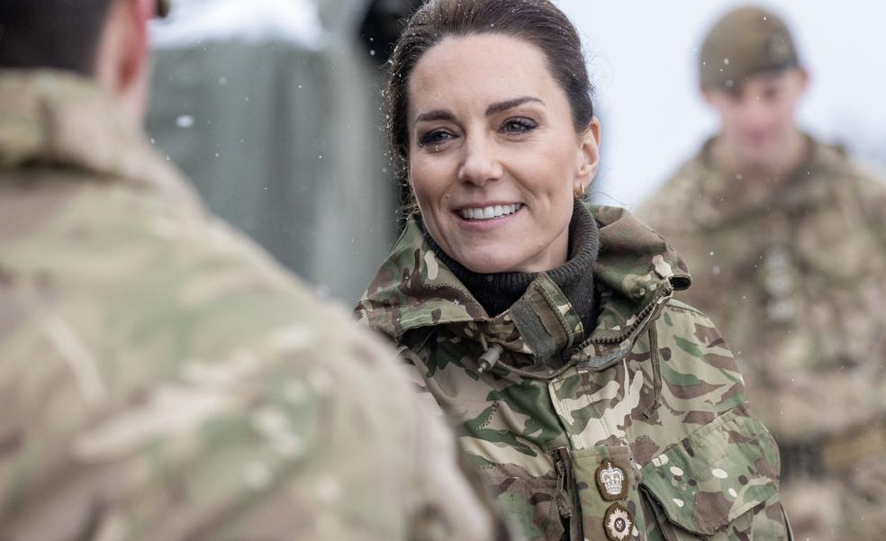 1678379708 Kate Middleton se une a la tendencia de los pantalones