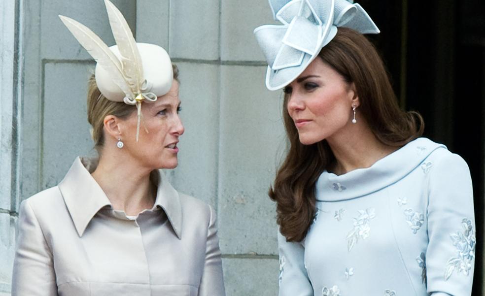 Como se llevan realmente Kate Middleton y Sophie Rhys Jones amor