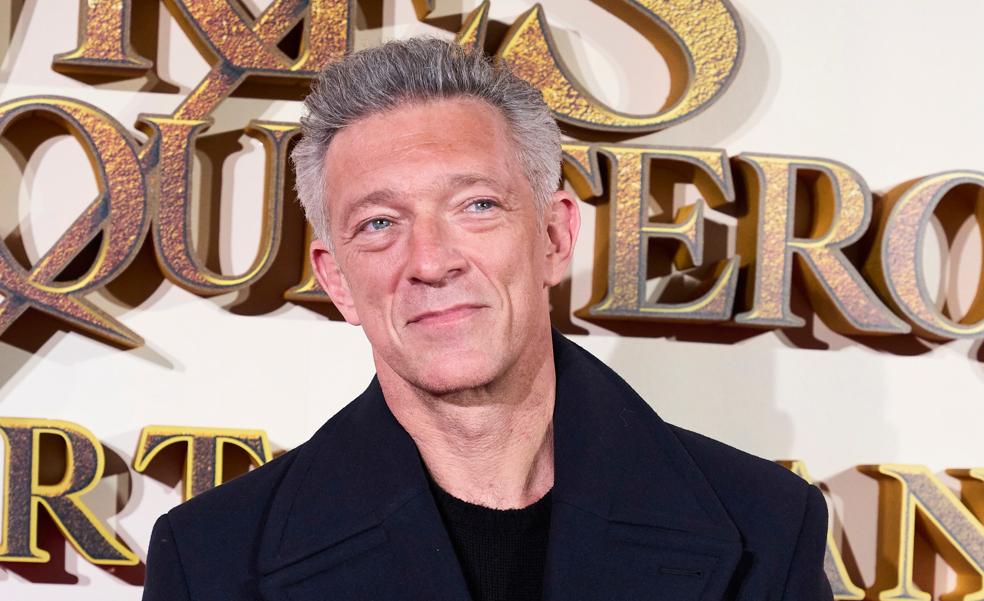 Los vaqueros rectos de Vincent Cassel demuestran que estos comodos