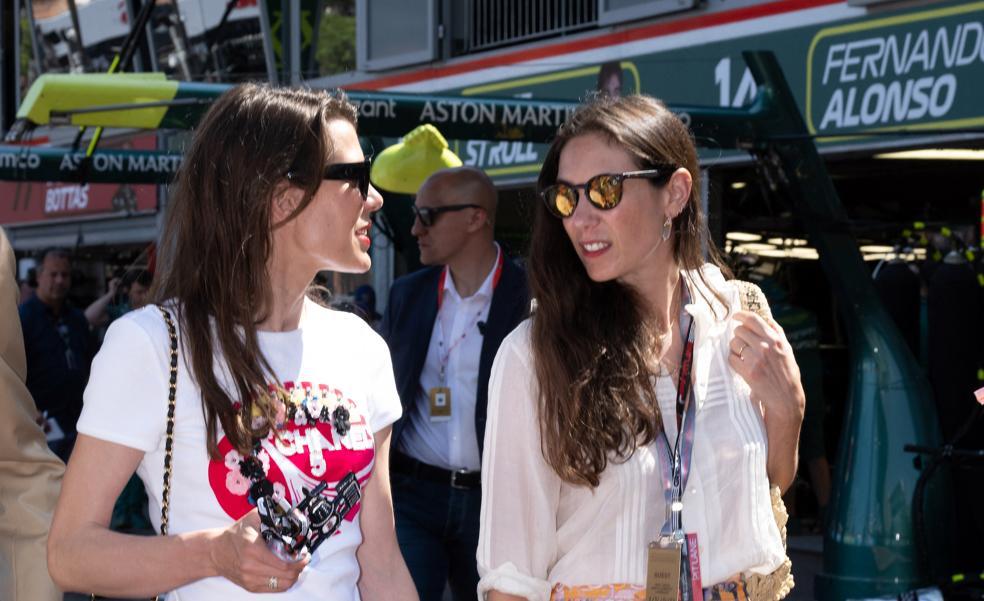 Por que este conjunto de jeans cenidos de Carlota Casiraghi