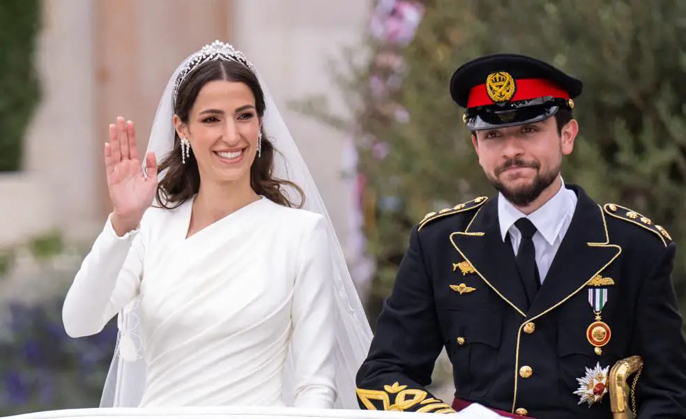 Kate Middleton chic en la boda de Hussein de Jordan