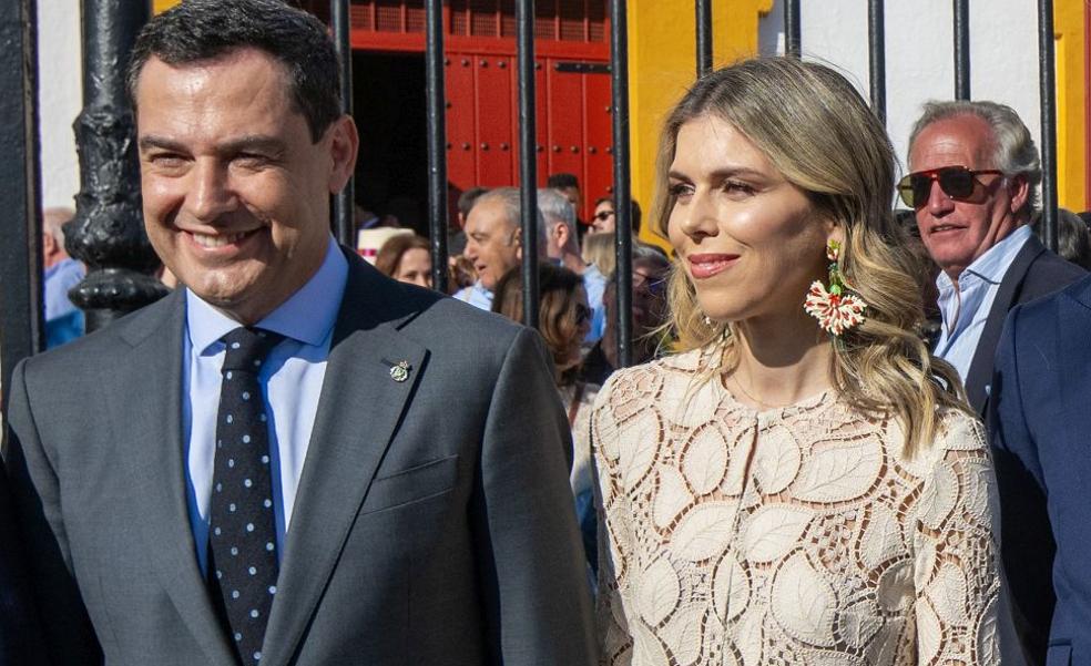 Manuel Vilena da el estilo de la leccion sobre la