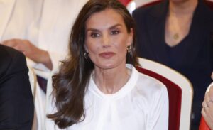 Premiere Queen Letizia en Murcia Perfect Sailor Pants for Spring